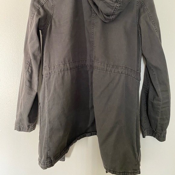 Gray jacket - Picture 2 of 2